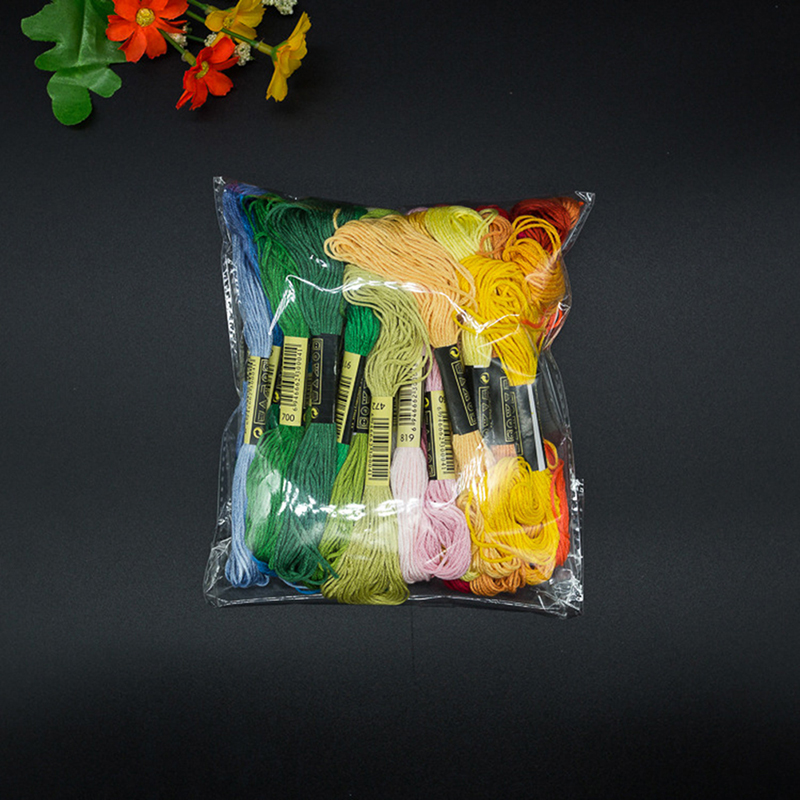 C 24/100/50 Multicolor Cross   - огляд і ціна Embroidery Tools